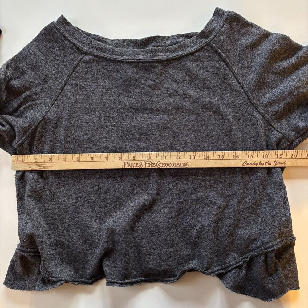 Juicy Couture Heathered Gray Cropped Ruffled Hem Sweatshirt Large USA - Picture 5 of 9